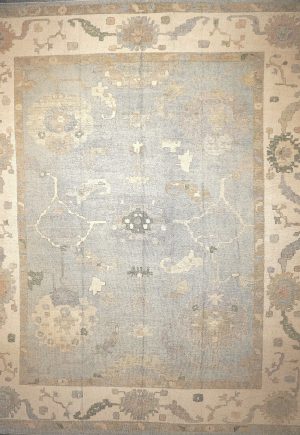 Decorative Hand Knotted Over Size Room Rug