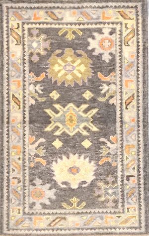 Decorative Colorful Hand Knotted Small Size Rug