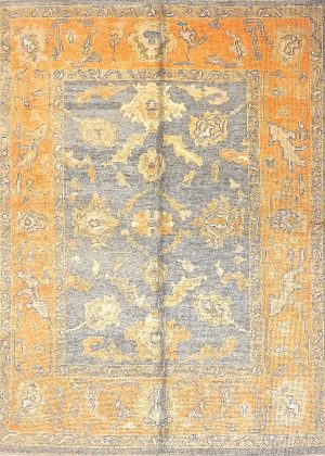 Hand Knotted Decorative Foyer Size Rug