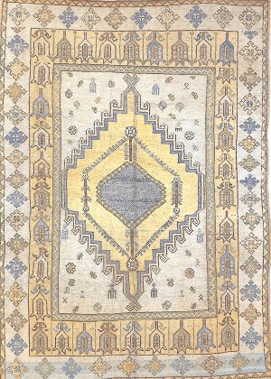 Hand Knotted Decorative Small Room Size Rug