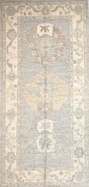 Decorative Hand Knotted Wide&Short Runner Rug