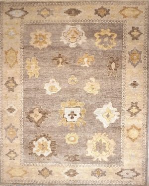Hand Knotted Decorative Room Size Rug