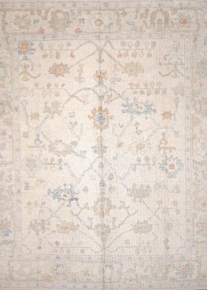 Hand Knotted Decorative Room Size Rug