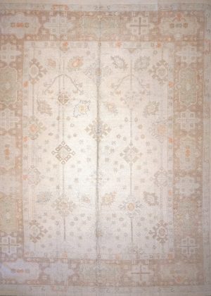 Extra Large Size Decorative Hand Knotted Rug