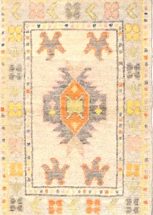 Decorative Hand Knotted Doormat Size Rug
