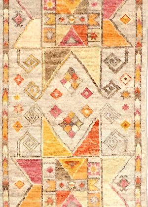 Hand Knotted Colorful Decorative Short Runner Rug