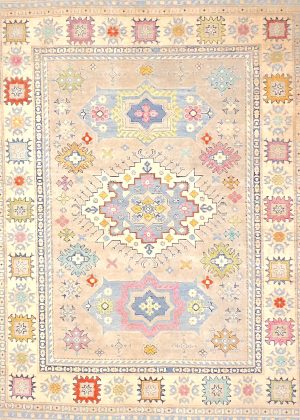 Hand Knotted Decorative Foyer Size Rug
