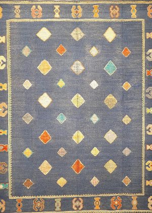 Hand Knotted Decorative Room Size Rug