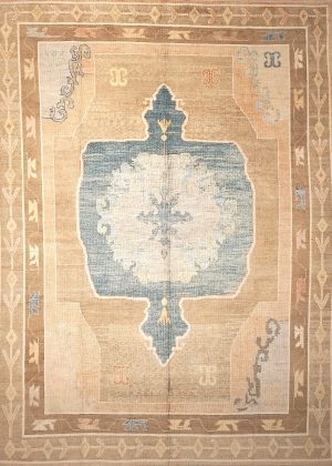 Decorative Hand Knotted Old Look Room Size Rug