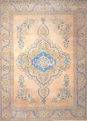 Hand Knotted Distressed Old Room Size Rug