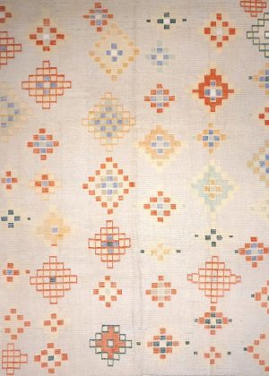Hand Knotted Decorative Room Size Rug